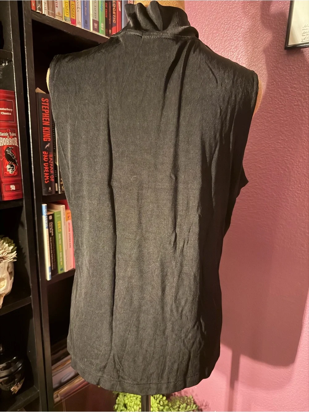 Black 1/2 Turtleneck Button-Shoulder Chicos Travelers stretchy sleeveless